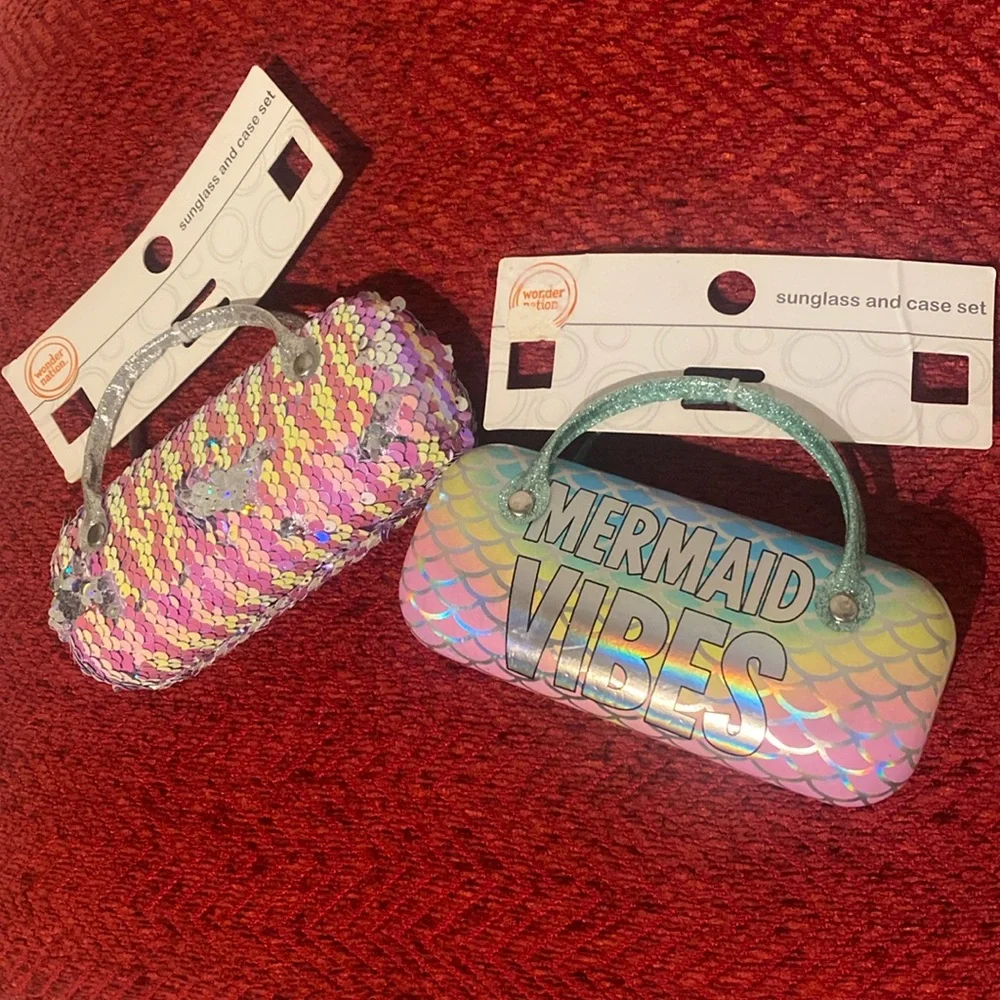 Girl’s glasses case. (No glasses). New